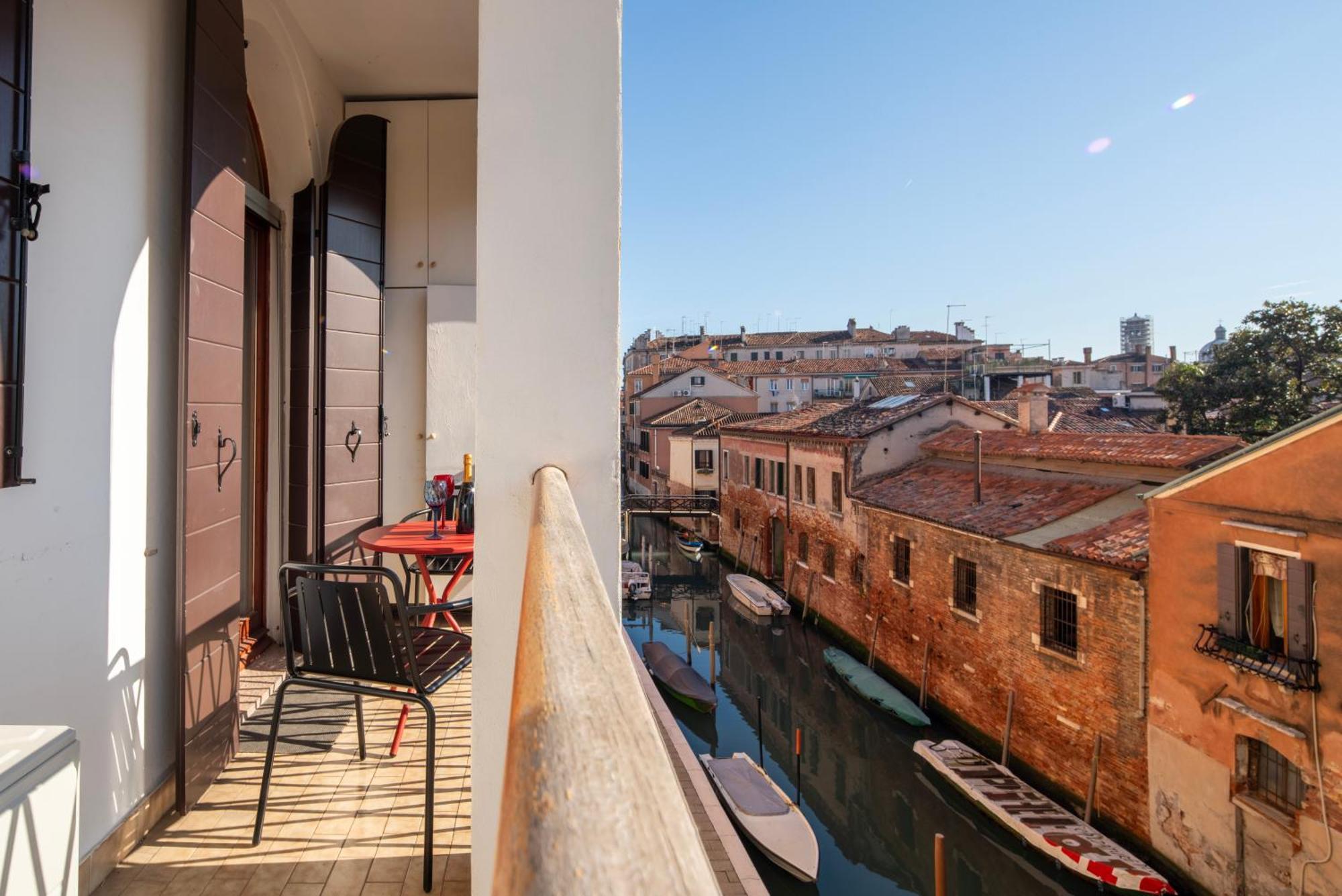 Venezia Vista Canale Eksteriør billede